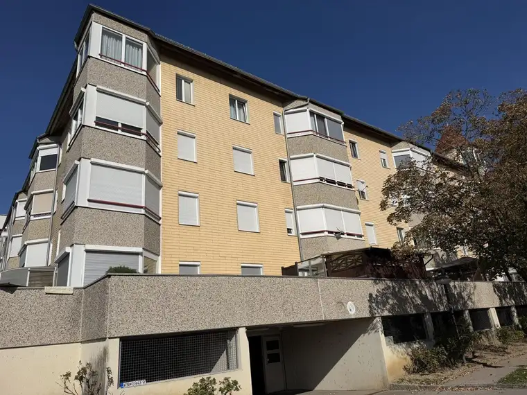 Charmante 3-Zi-Wohnung mit Loggia in Asten – gepflegt, 80 m², sehr gute Lage!