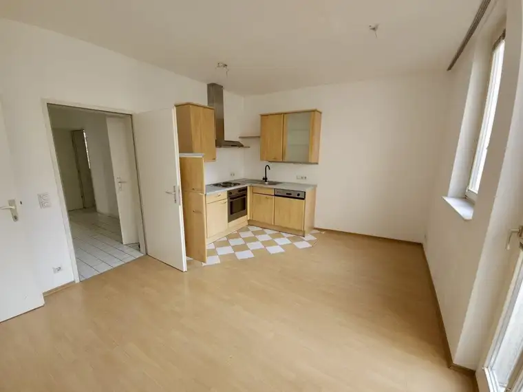 MODERNE BÜROFLÄCHE MIT BALKON IM HERZEN VON 1030 WIEN – JETZT MIETEN!