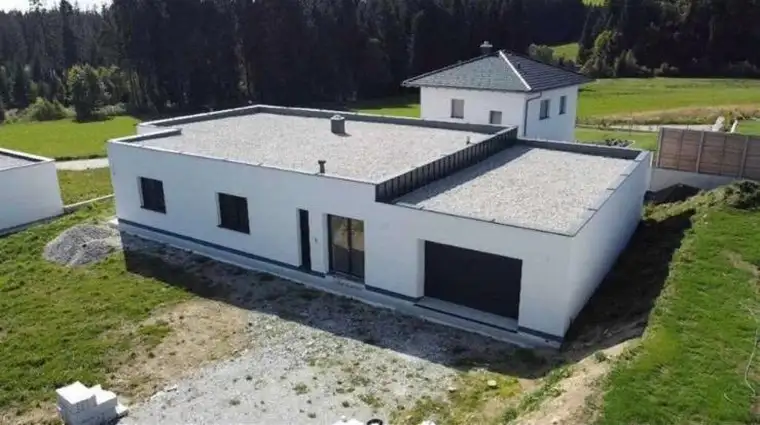 HAUS IN ABSOLUTER RUHELAGE ZU VERKAUFEN - BELAGSFERTIG