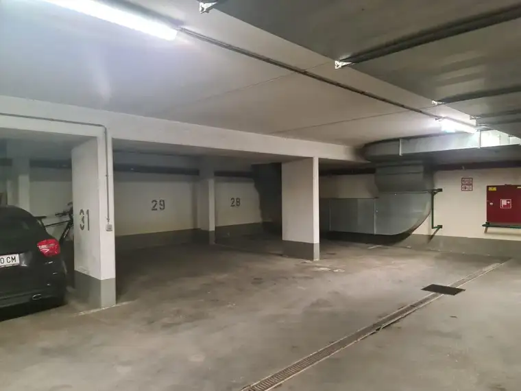 Garagenstellplätze zur Vermietung in Baden