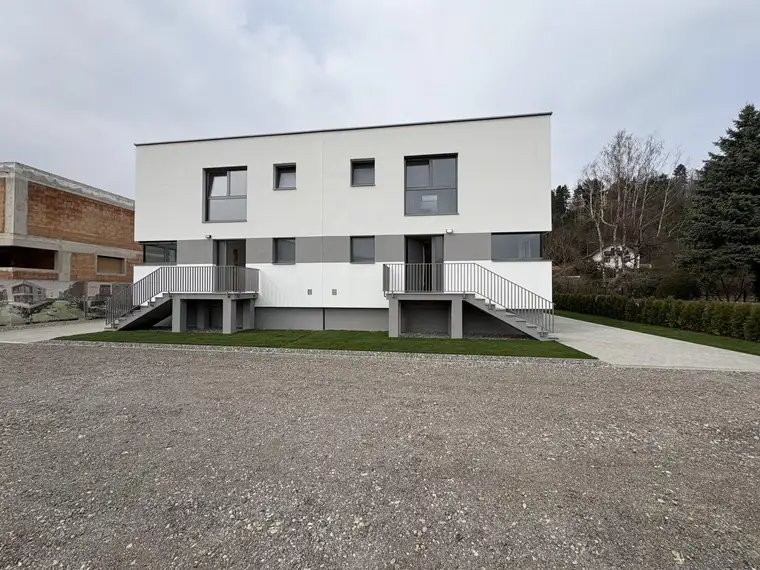 FRÜHLINGSAKTION, 5KW PV-ANLAGE GRATIS DAZU! ENERGIEEFFIZIENTE ERSTBEZUGSHÄUSER SUCHEN IHRE BESITZER!