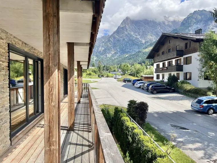 Exklusiver Zweitwohnsitz mit 45 m² Panoramabalkon in Hinterthal