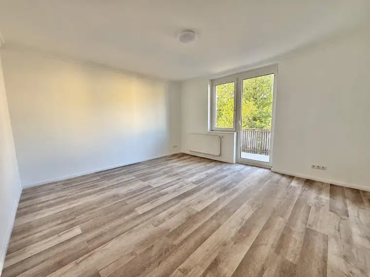 ***FRISCHER LOOK, NEUE KÜCHE &amp; GRÜNBLICK - IHR ZUHAUSE MIT BALKON IN OBERWART***