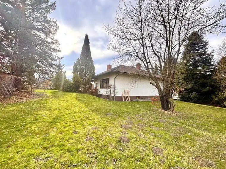 Charmantes Einfamilienhaus in Wolfsgraben – Ihr neues Projekt mit großem Garten!