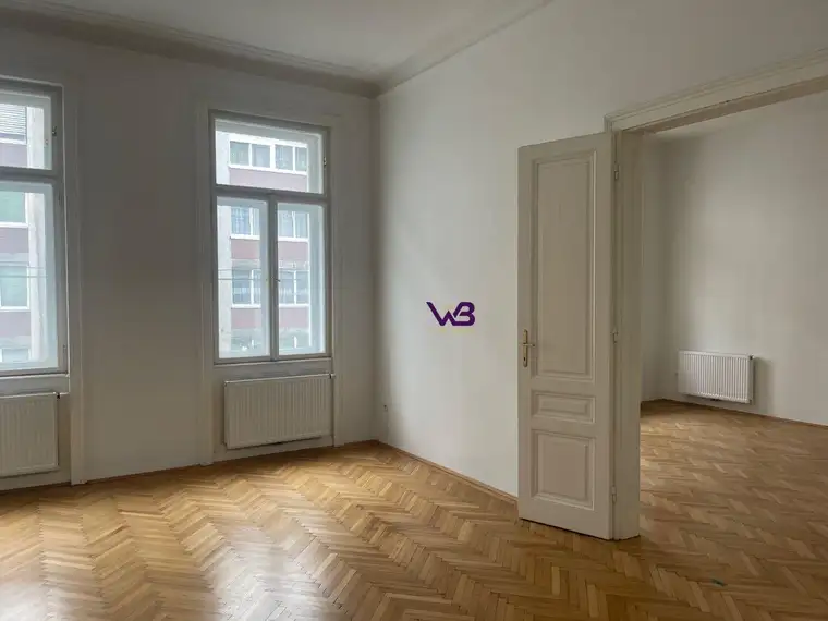 4-ZIMMER-ALTBAUWOHNUNG MIT BALKON IN TOPLAGE!