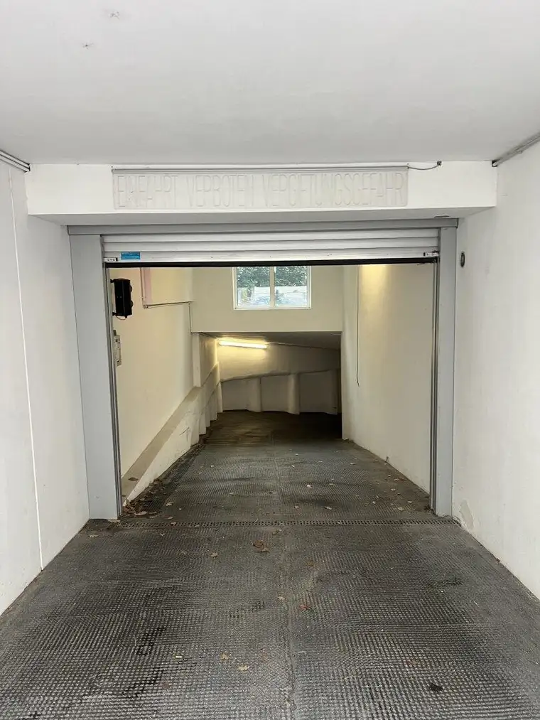 Stapelparkplätze zu vermieten in 1180 Wien, Witthauergasse!