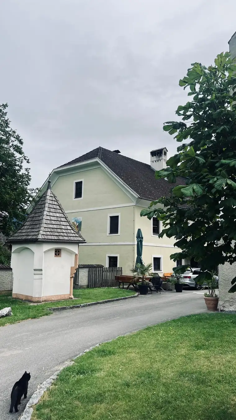 Gutshof mit 31 ha Fläche im Zentrum Oberkärntens - Lurnfeld