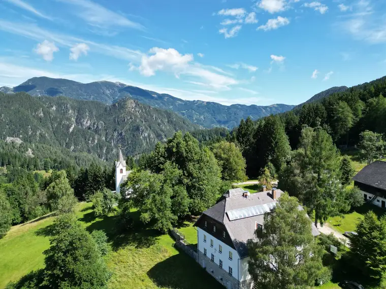 Historischer Gutshof in Kärnten - Ruhe, Natur &amp; Panoramablick