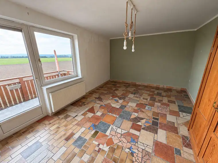 Charmante Wohnung mit sonnigem Balkon in Markersdorf