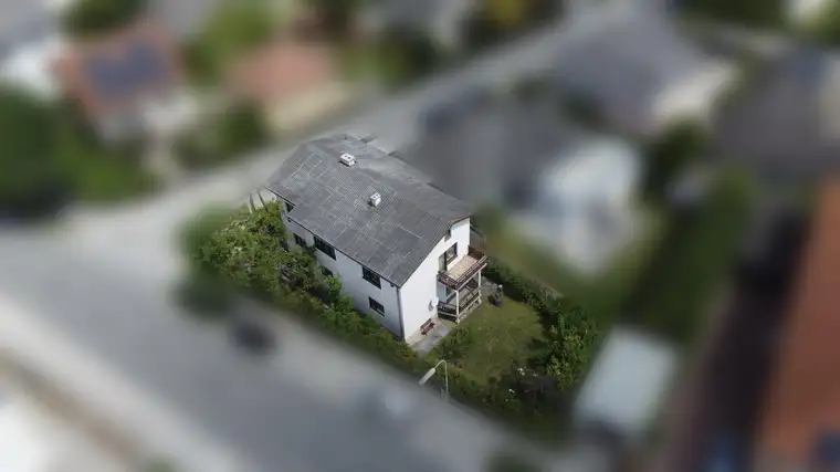 Zwei Etagen, viele Möglichkeiten – Ihr neues Familiendomizil mit Potenzial!