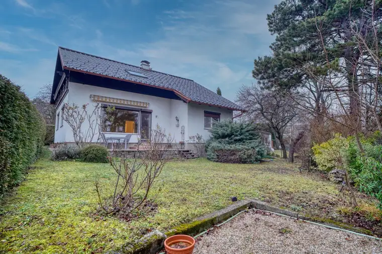 Einfamilienhaus am Brunner Berg in ruhiger Bestlage