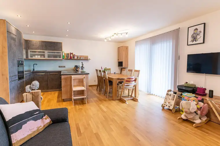 Moderne 4-Zimmer-Wohnung in Schwarzach