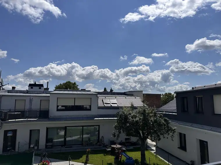 STUDIO/GANZHEITSKOSMETIK ÄSTHETIK - Elegante Dachgeschoß Räumlichkeiten Stammersdorf - ERSTBEZUG 1210 Wien