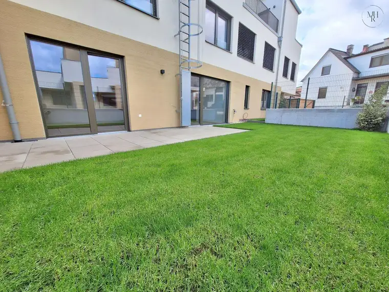 PREISREDUKTION und PROVISIONSAKTION! OPEN HOUSE am 17.10.2026! Aufleben in den Weinbergen | Exklusive Erstbezugswohnungen in der Thermenregion