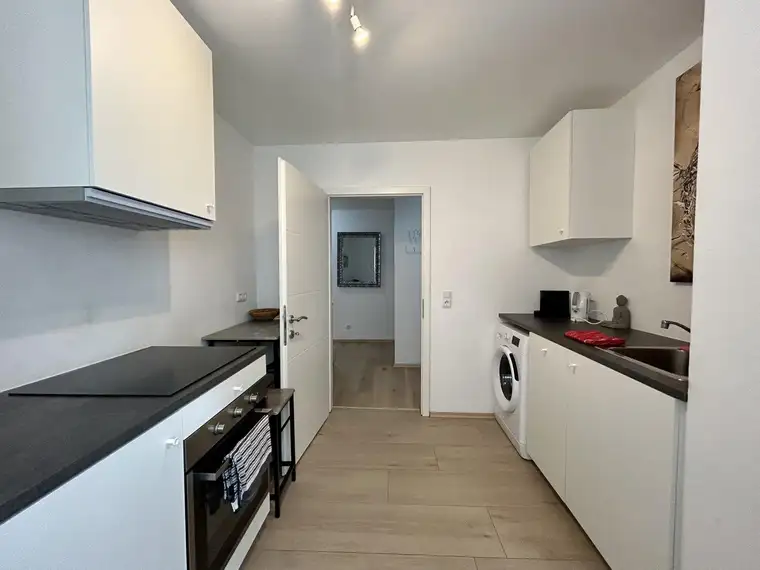 Vollmöblierte Wohnung mit Balkon in Linz – exklusive Ausstattung