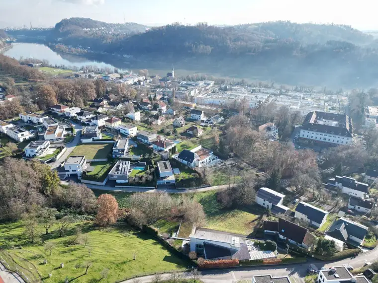 Exklusiver Baugrund in Puchenau Nahe dem Schloss in Ruhelage
