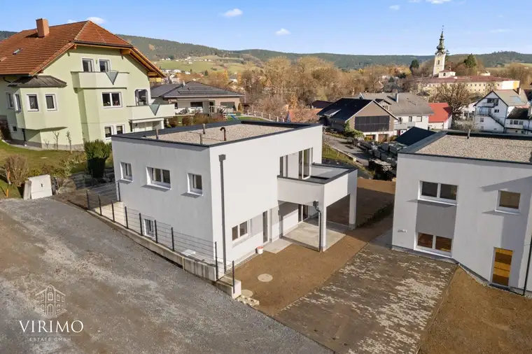 Schlüsselfertiges Neubau-Einfamilienhaus mit zwei Terrassen, großem Garten &amp; schönem Weitblick in Aigen-Schlägl