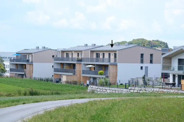 Luxuriöses Penthaus in Eggelsberg mit großer Dachterrasse, unverbaubarer Aussicht, Ruhelage, (provisionsfrei)