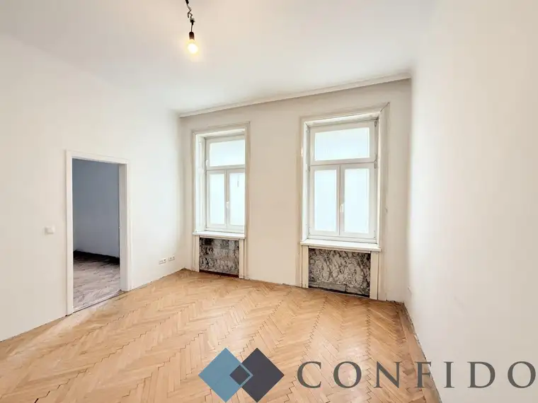 WOHNUNGSEIGENTUM AM STÖBERPLATZ - Sanierungsbedürftige 2 Zimmerwohnung mit Potenzial!