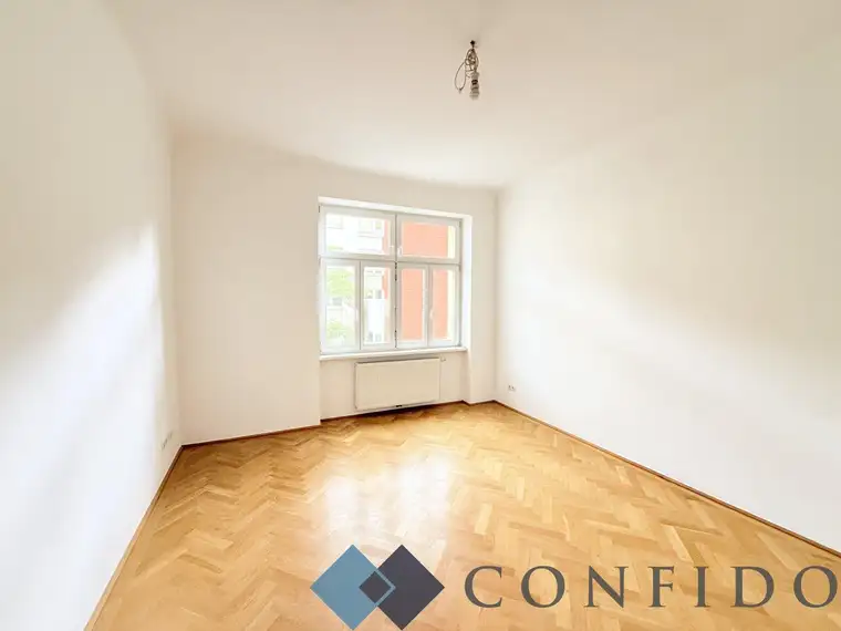 WOHNUNGSEIGENTUM AM STÖBERPLATZ - Ansprechende 2 Zimmerwohnung im Altbau!