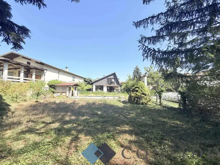 NAHE SEESCHLACHT Langenzersdorf - Sanierungsbedürftiges Haus in großartiger Lage auf Pachtgrund