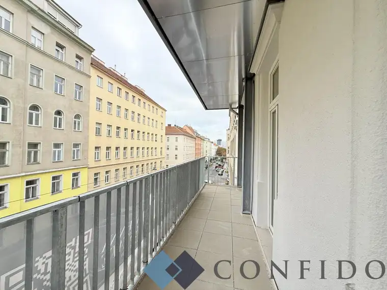 Lichtdurchflutete 2 Zimmerwohnung mit ca. 10m² Balkon - PROJEKT KLEISTGASSE - Sanierungsbedürftige Altbauwohnungen mir Charme und Potenzial!