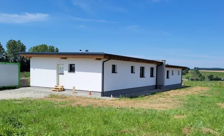 PROVISIONSFREI - DOPPELHAUSHÄLFTE - NIEDRIGENERGIEHAUS