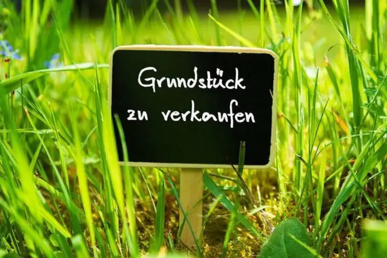 GRUNDSTÜCK(E) zur landwirtschaftlichen Nutzung