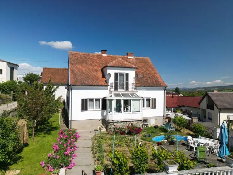 Geräumiges Einfamilienhaus in ruhiger Lage