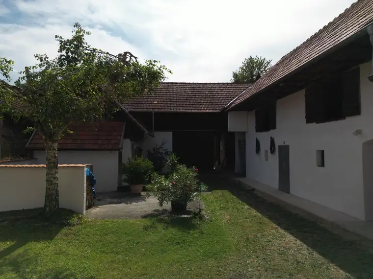 EINFAMILIENHAUS - ehemaliges BAUERNHAUS im Ortsverbund