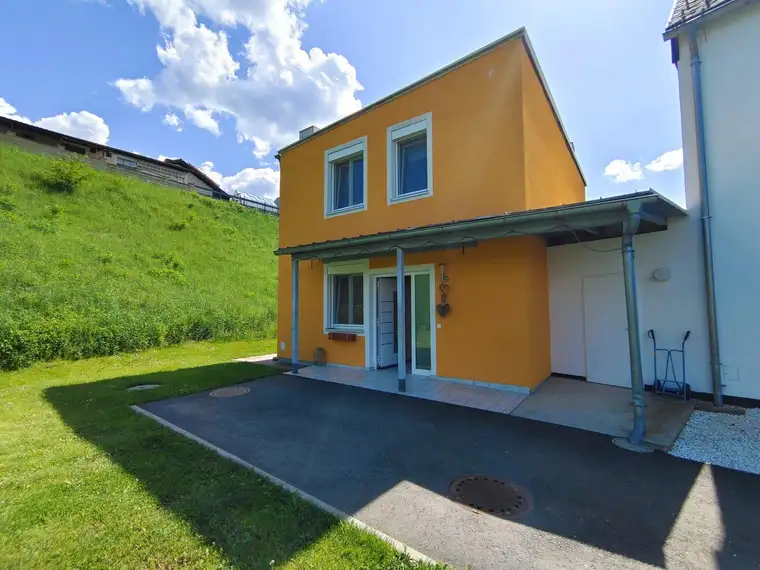 Gepflegtes Einfamilienhaus Nähe Leoben mit Carport in ruhiger Sackgassenlage