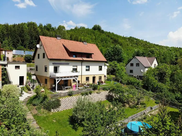 Doppelhaushälfte in Kapfenberg - Unverbaubarer Ausblick und gute Infrastruktur