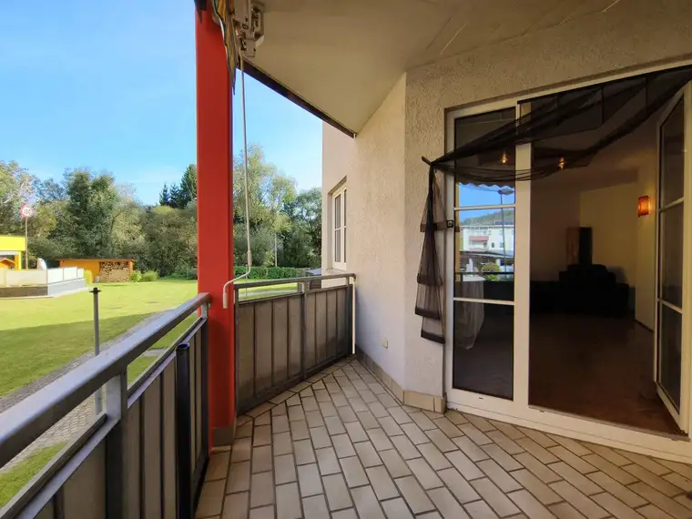 Einzigartiges Wohnvergnügen mit geringen BK: 3-Zimmer-Oase in Kindberg mit Balkon und Carport!