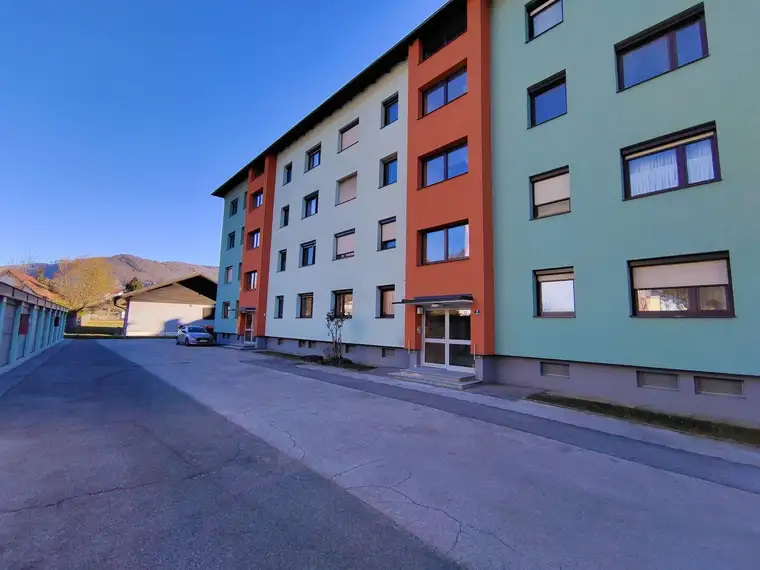 3-Zimmer-Wohnung in Ruhelage mit erstklassiger Infrastruktur und Balkon - nur 24 km nach Graz