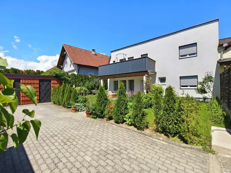 Großzügiges Familienhaus in Feldkirchen bei Graz – Modern und Bezugsfertig!