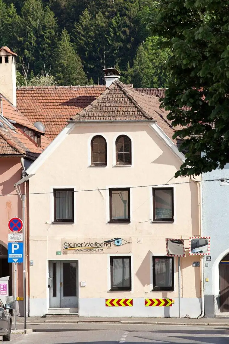 ** PREISSENKUNG ** Provisionsfreies Stadthaus in Bruck an der Mur – Historischer Charme trifft auf modernes Wohnen