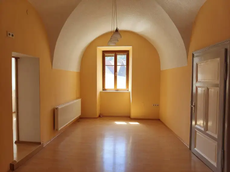 Historisches Wohn- Geschäftshaus kein Denkmalschutz - das „Seiler-Haus“ im Herzen der Altstadt
