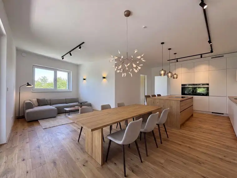Neubau 4-Zimmerwohnung in Zentrumsnähe