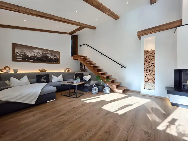Mehrfamilienhaus in Naturlage