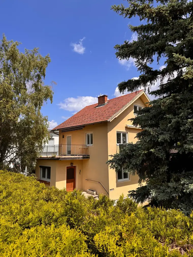 Traumhaus mit großem Garten, Potenzial zur Erweiterung und sonniger Ruhelage in Toplage von Klosterneuburg
