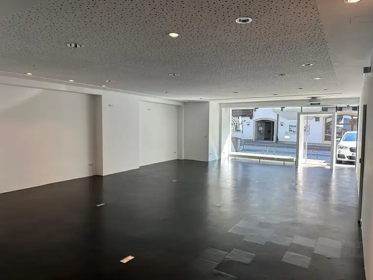 Attraktives Geschäftslokal / Zentrale Lage / Nähe Fußgängerzone