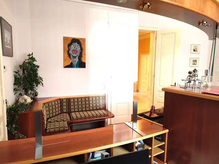Büro/Kanzlei - elegant - gepflegt