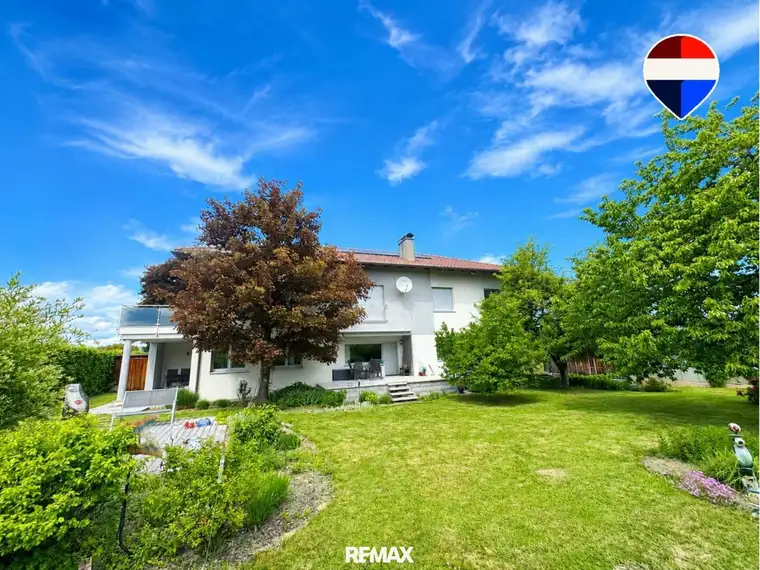Exklusives Mehrfamilienhaus vor den Toren Eferdings - mit parkähnlichem Garten