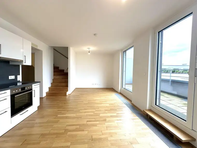 DG-Wohnung-Maisonette ohne Schrägen - 3 Terrassen (immer Sonne)