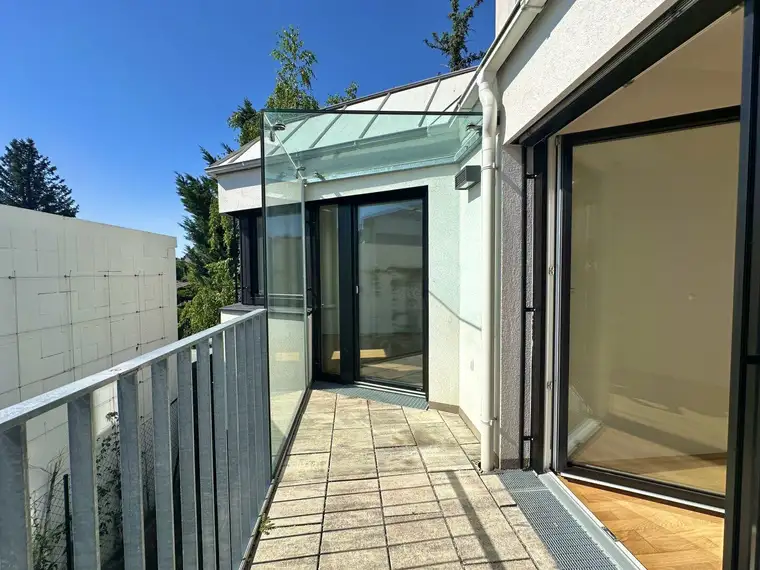 Sehr gut aufgeteilte 2-Zimmer-Balkon/Terrasse-Wohnung | Atzgersdorf