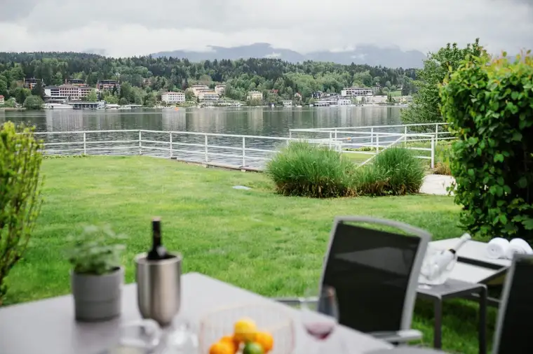 Exklusive Freizeitimmobilie am Wörthersee mit Seezugang und AirBnB-Potenzial