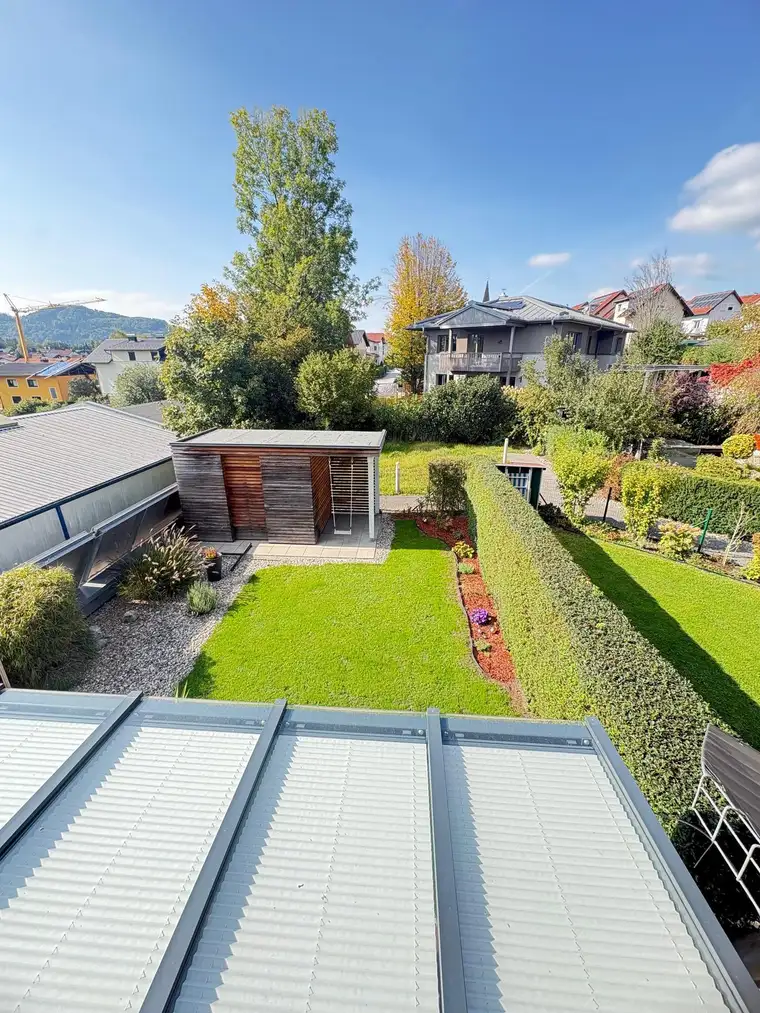 Exklusive 4-Zimmer-Maisonette mit Garten, Sauna &amp; 2 Garagen in Elixhausen