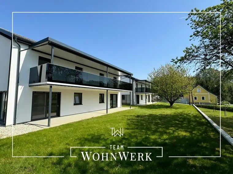 Kurz vor Fertigstellung: Einzigartige Wohnoase mit Eigengarten, Terrasse &amp; Balkon | Hochwertige Ausstattung | Obervogau