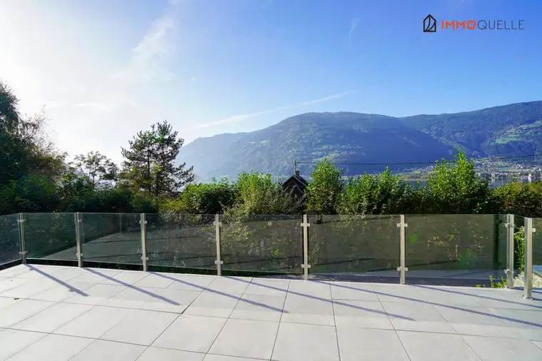 Landhaus mit Seeblick! Wohnen in malerischer Ruhe am Ossiachersee