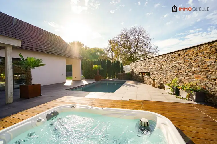 Ein Anwesen wie kein zweites - exklusives Zuhause in erstklassiger Lage mit italienischem Charme, stilvollem Pool und charmantem Weinkeller in Steyr